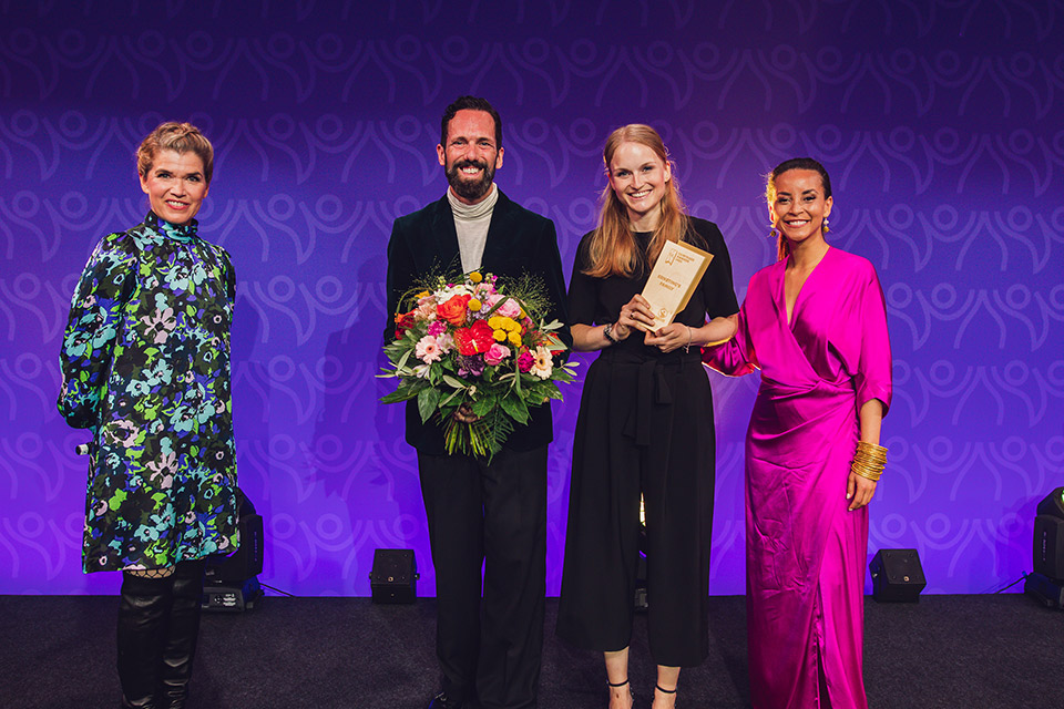 Fairtrade Awards 2022 Anke Engelke Ernestings Family Siegerehrung bei den Fairtrade Awards 2022
